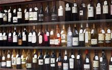 Aké množstvo alkoholu si smiem vziať do lietadla?