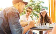 Otelde yabancı kişiler